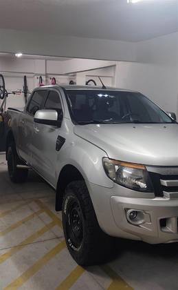FORD RANGER 2.2 XL 4X4 CD 16V DIESEL 4P MANUAL FORD RANGER 2.2 XL 4X4 CD 16V DIESEL 4P MANUAL